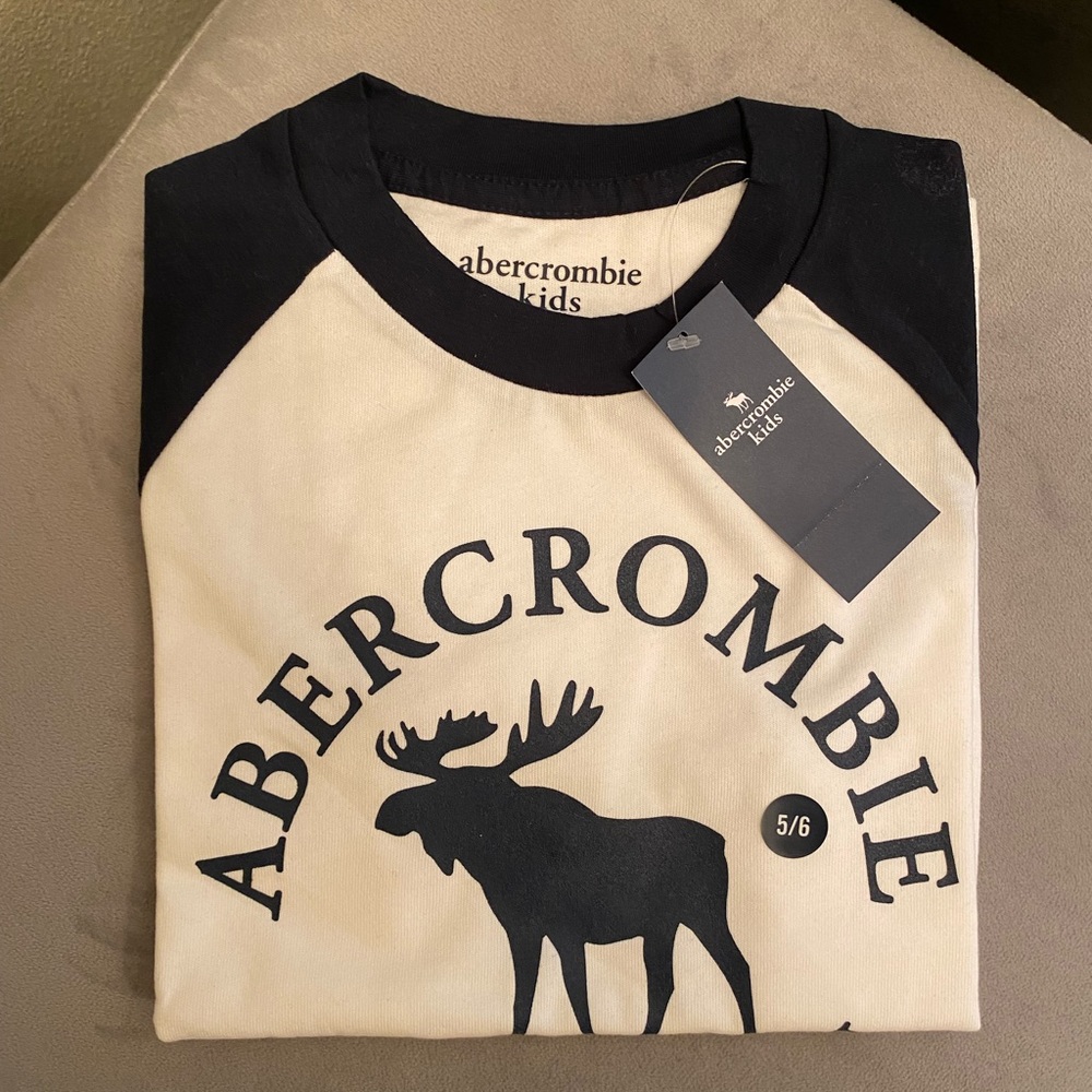 New kids Abercrombie kids shirt